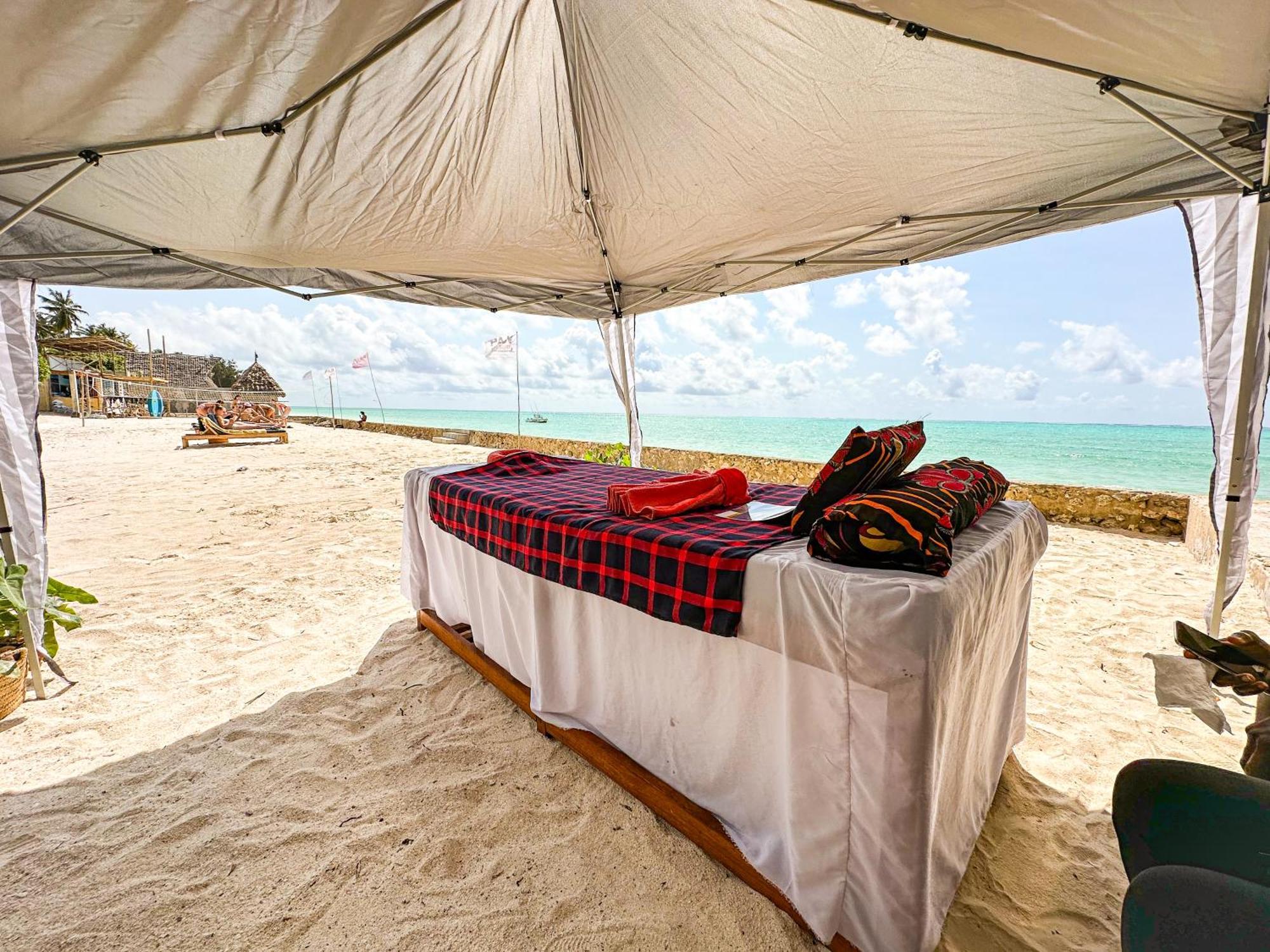Jambo Beach Hotel Paje Ngoại thất bức ảnh