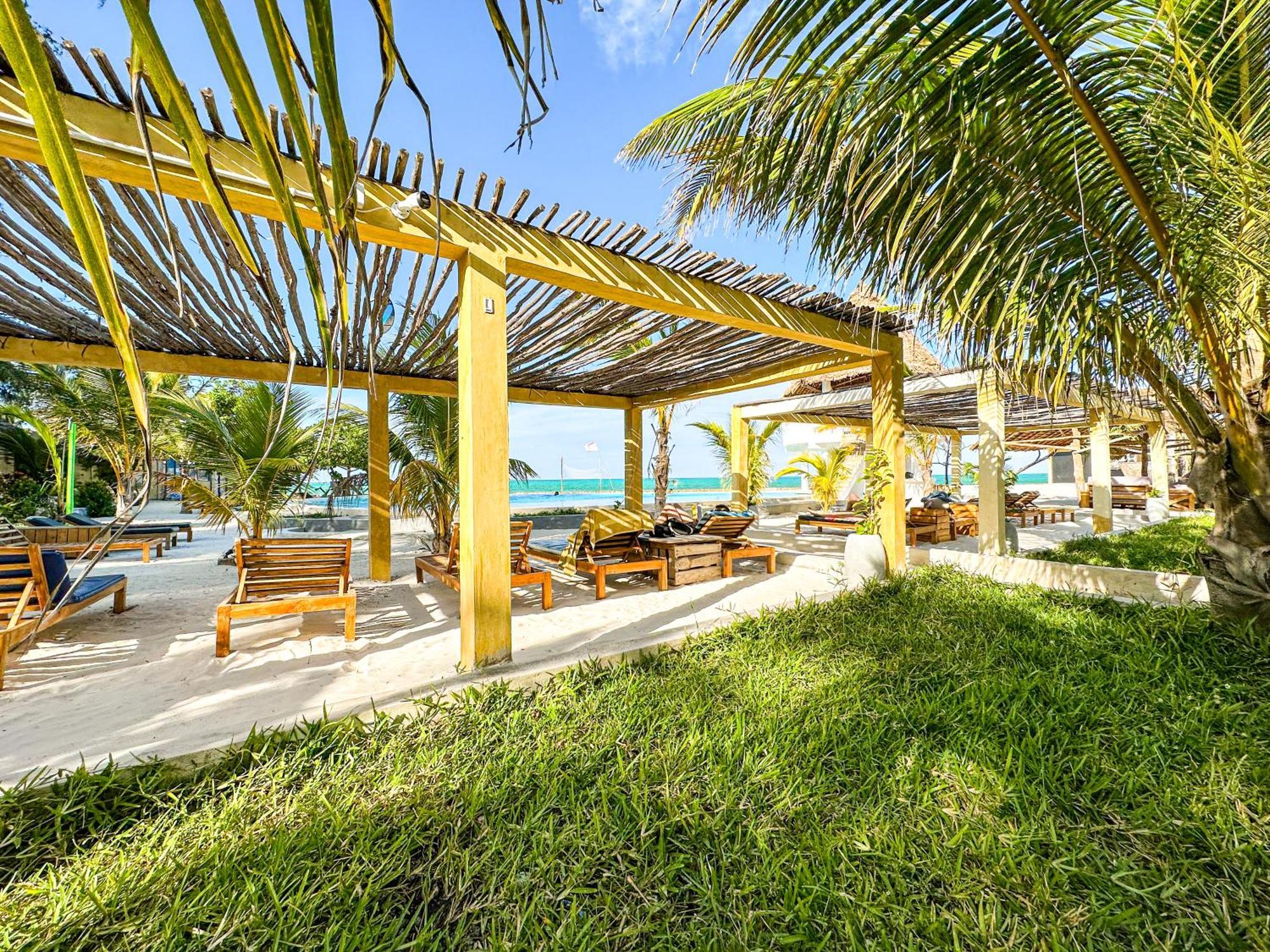 Jambo Beach Hotel Paje Ngoại thất bức ảnh